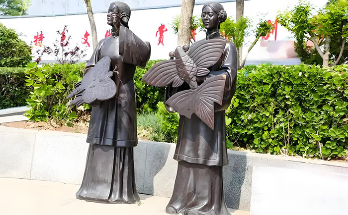 以銅為墨，鐫刻時代精神 —— 優(yōu)藝雕塑專注銅雕三十年