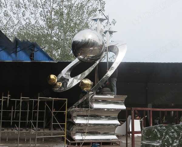 景觀雕塑定制時在空間中做文章有哪些好處？